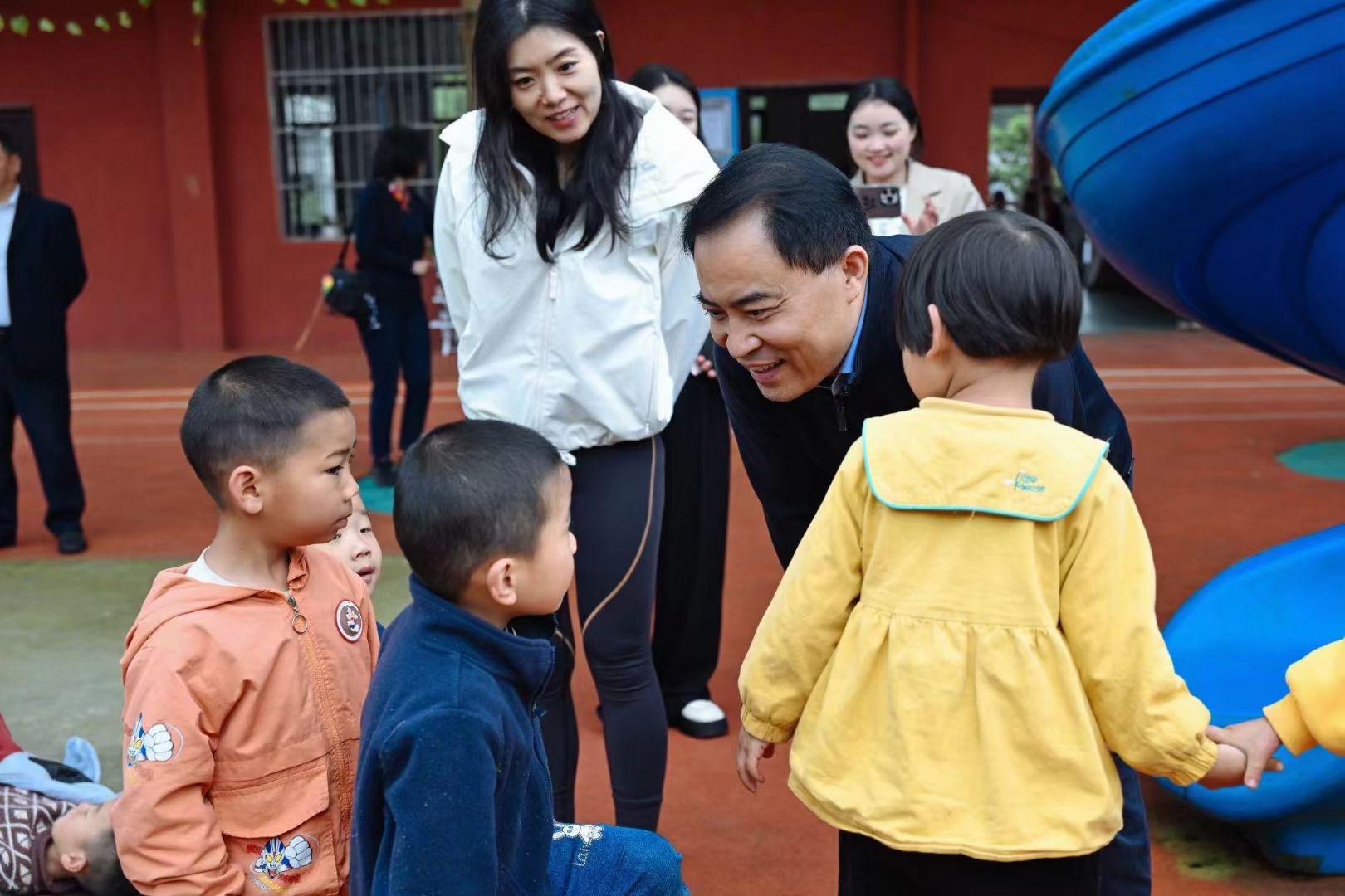 王振前往遵义市凤冈县对健康童乐园项目进行实地探访.jpg